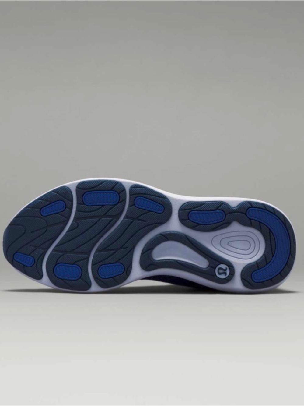 Lululemon Chargefeel Low Womens Workout Shoe - Size 9 - Picture 4 of 16